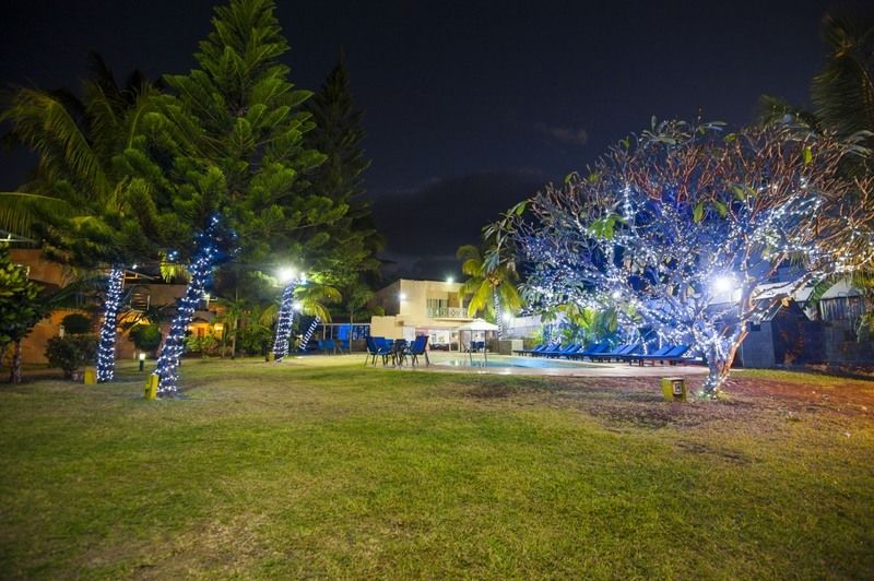 Manisa Hotel Flic-en-Flacq Exterior foto